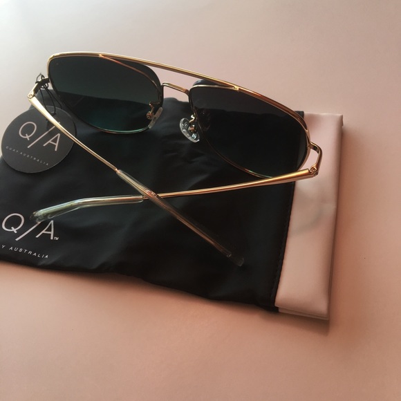 ❌❌SOLS❌❌Quay Australia Running  Riot Pink - Picture 3 of 5